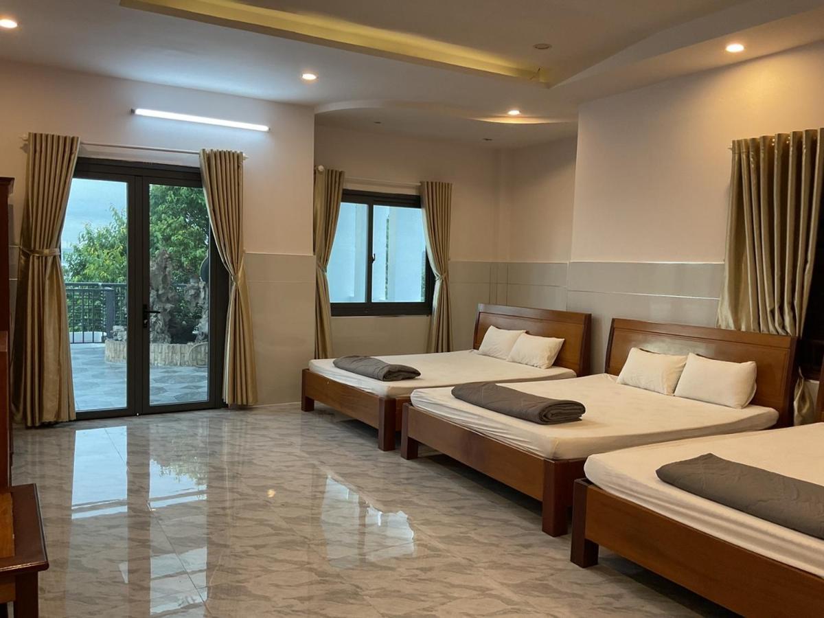 Hoang Linh Hotel Buon Ma Thuot Exterior photo